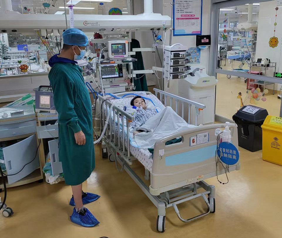 阿克陶县跨省救护车出租公司